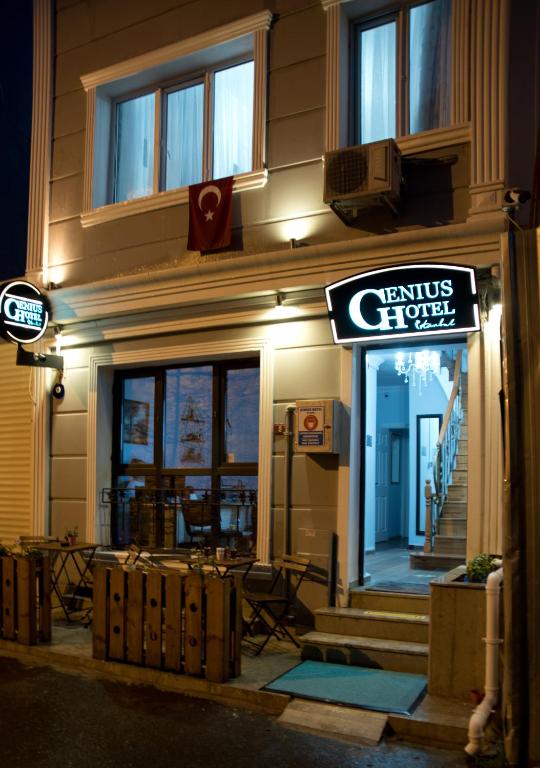 Genius Hotel Istanbul - image 2