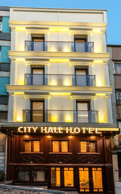 City Hall Hotel - main image