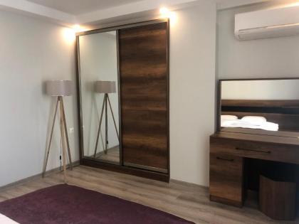 On4 Rooms & Suites - image 6