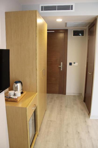 Liberi Hotel Taksim - image 11