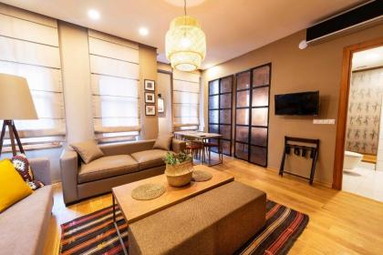 Bguest Pera Suites - image 6