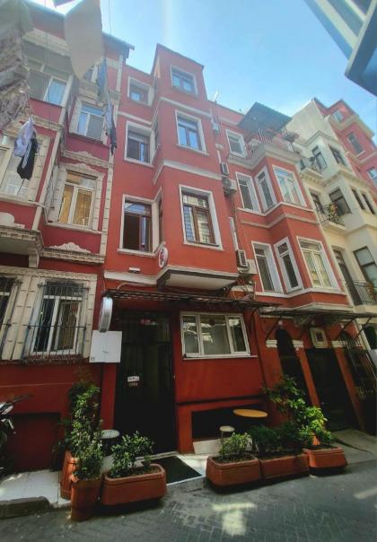 taksim 34 apart istanbul - image 14