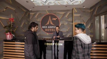 Med Airport Hotel - image 8