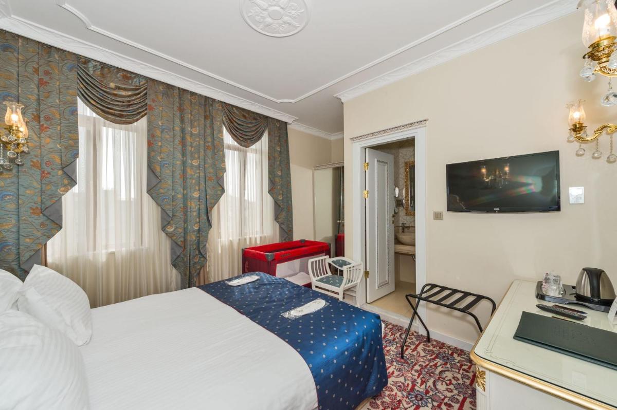 By Murat Hotels Galata - image 3