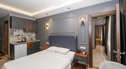 COMFORT SUİTES HOTEL - image 12