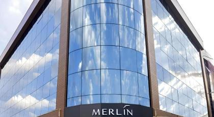 Merlin Hotel - image 11