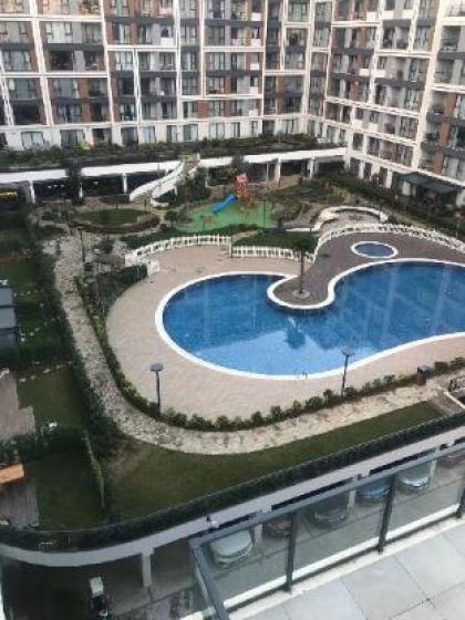 Apartment with 5 star hotel amenities - image 16