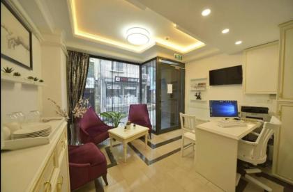 Room in Guest room - Lika Hotel - Comfortable Double Room in Istanbul - image 9