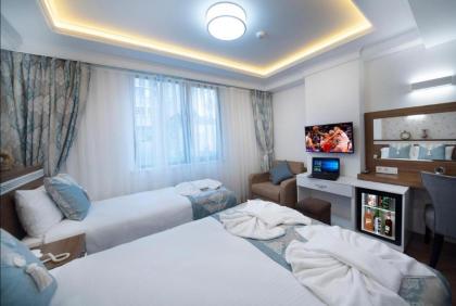 Room in Guest room - Lika Hotel - Beautiful Standard Double or Twin Room in Center Istanbul - image 7