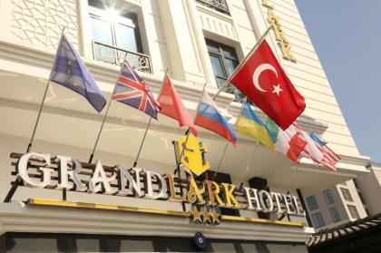 Otel Grand Lark Istanbul - image 4