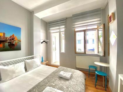 Windrose Hostel Istanbul - image 9