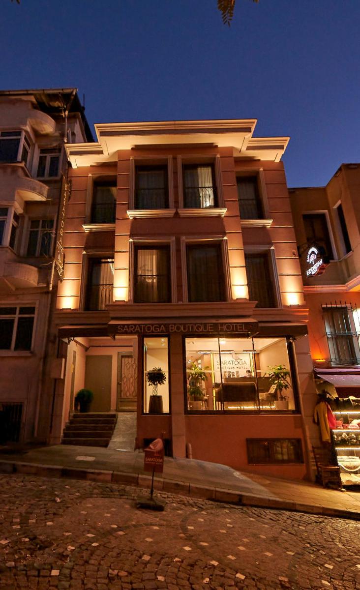 Saratoga Boutique Hotel - image 2