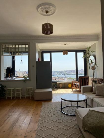 Fantastic golden horn view in Beyoglu Cozy design - image 16