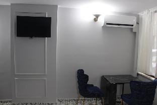 Room with private kitchen and bathroom at Kabata? - image 7