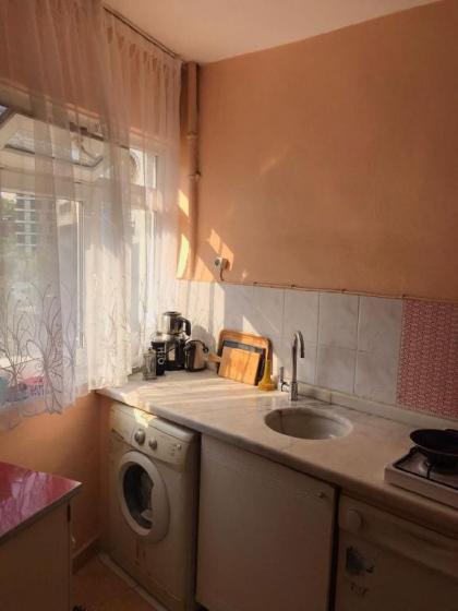 Authentic 1+1 Flat in Taksim - image 16