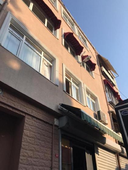 Authentic 1+1 Flat in Taksim - image 17