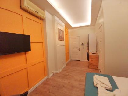 Neva House Taksim - image 1