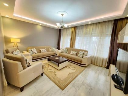 Luxurious 3-Bedroom Apartment Sisli - image 1