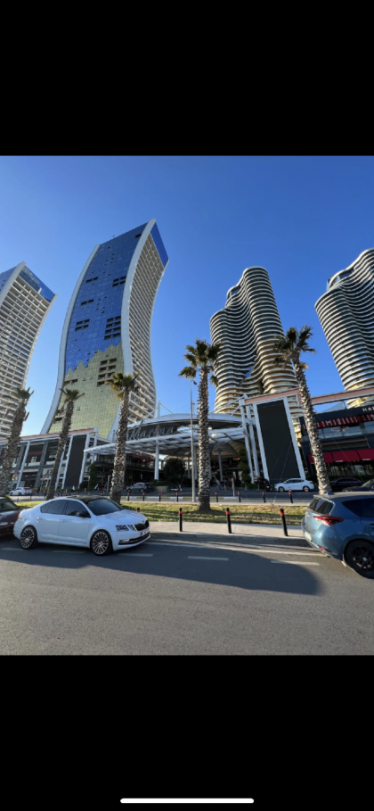 Istmarina with sea view and city view - image 2