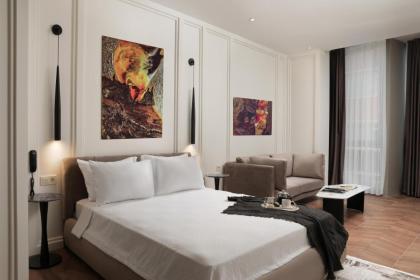 Gatto Suites&Residence - image 12