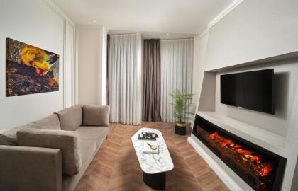 Gatto Suites&Residence - image 14