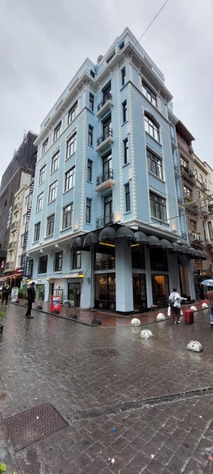 Boss To Hotel Taksim - image 2