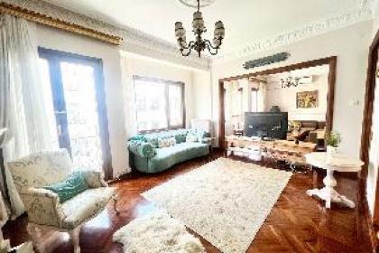 WONDER HOMES- Luxury Flat w/3BR2BA Cihangir Akr1 - image 5