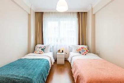 Colorful Flat near Popular Attractions in Sisli - image 4