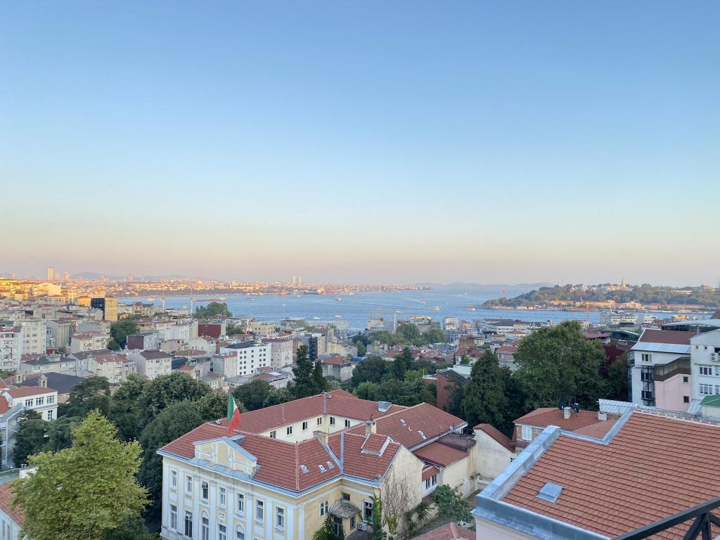 Flat w Sea View Balcony 3 min to Istiklal Street - main image