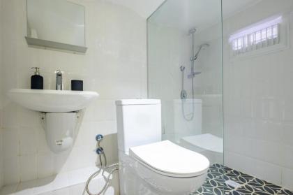 Authentic Flat w Balcony 7 min to Istiklal Street - image 13