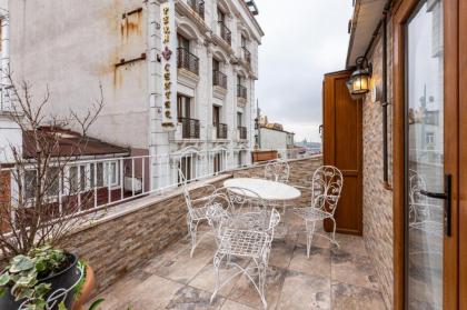 Superb Flat with City View in Beyoglu - image 4