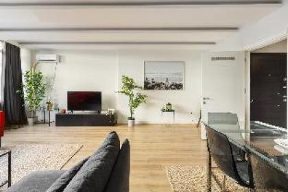 Chic Cozy Apartment with Garden in Besiktas - image 12