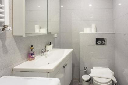 Central and Refreshing Flat in Beyoglu - image 13