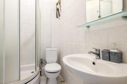 Centrally Located Lovely Flat in Cihangir - image 12