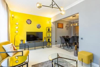 Stylish Modern Apartment on Rumeli Nisantasi Istanbul