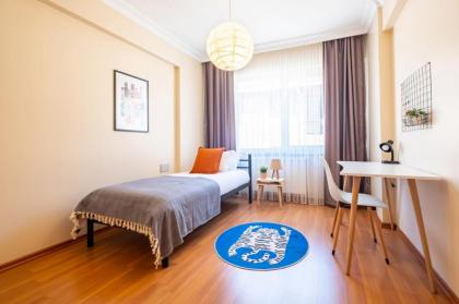 Charming Flat 15 min to City's Nisantasi in Sisli - image 13