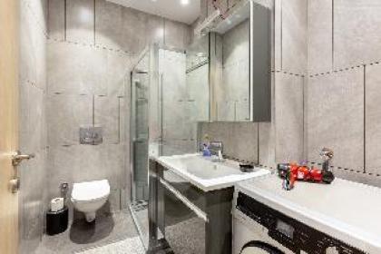 Dreamy and Centrally Located Flat in Besiktas - image 2