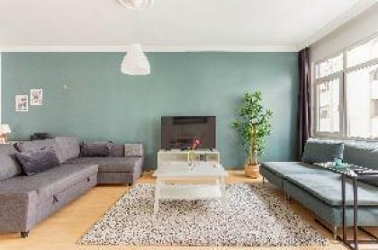 Fabulous Flat Near Bagdat Street in Kadikoy - image 10