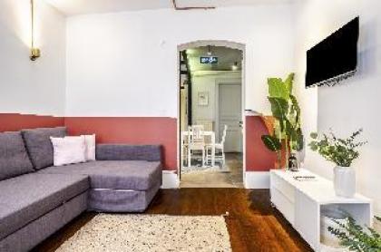 Spectacular and Central Flat in Beyoglu - image 8