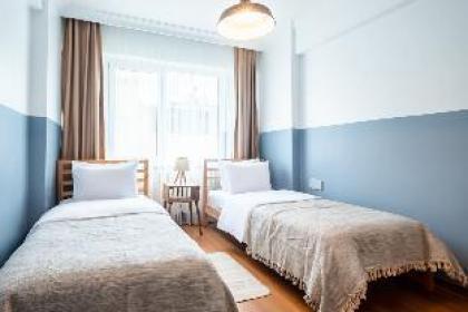 Comfy Flat near Popular Attractions in Sisli - image 9