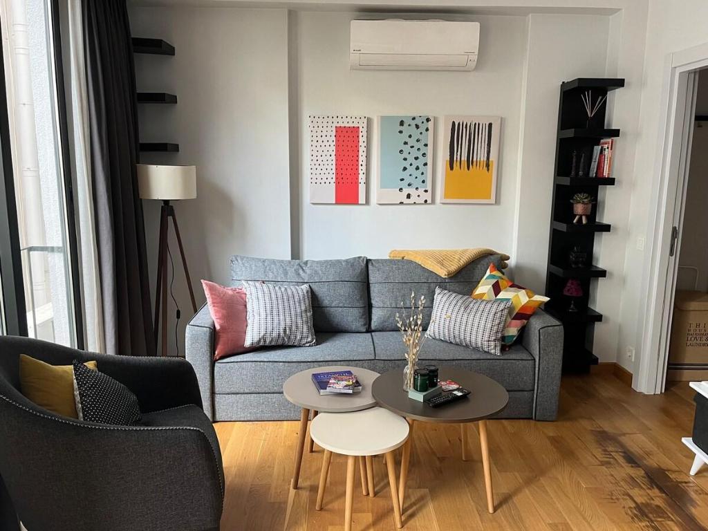 Stylish and new apartment in the heart of ?stanbul - main image