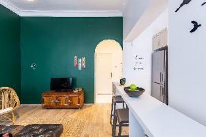 Rustic Flat 6 min to Istiklal Street in Beyoglu - image 16