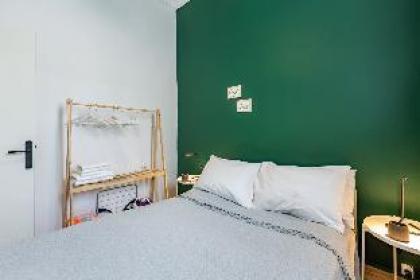 Rustic Flat 6 min to Istiklal Street in Beyoglu - image 2