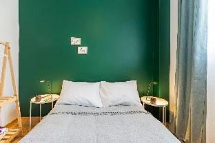 Rustic Flat 6 min to Istiklal Street in Beyoglu - image 5