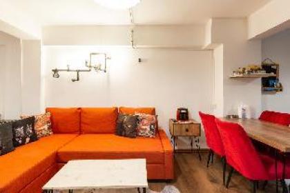 Galata flat with two bedroom - image 5