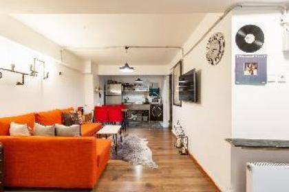 Galata flat with two bedroom - image 6