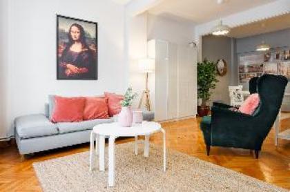 Stylish Central Apartment in Nisantasi - image 10