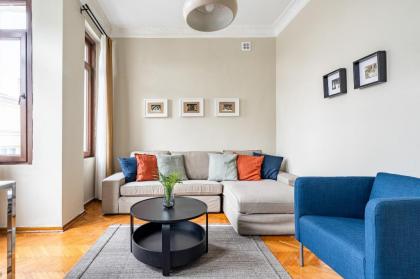 Chic Taksim Flat 1 min to Istiklal Ave - image 8