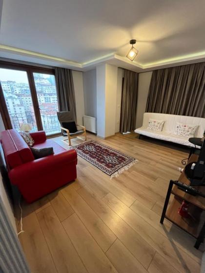 Newly decorated Apartment close to Şişli metro in Istanbul - image 17