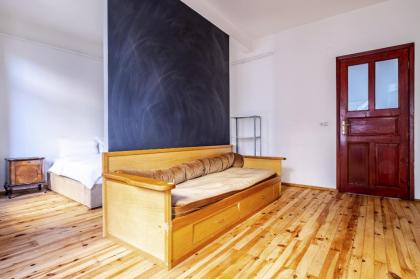 Unique Flat with Excellent Location in Beyoglu - image 4